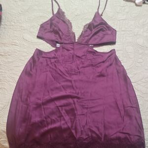 Elegant Purple Lace Trim Nightgown